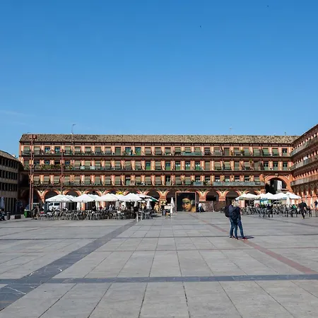La Calleja De La Corredera